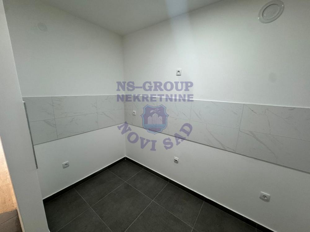 Slika 3 - Dvosoban, 51m2, Adice Novi Sad, sa terasom