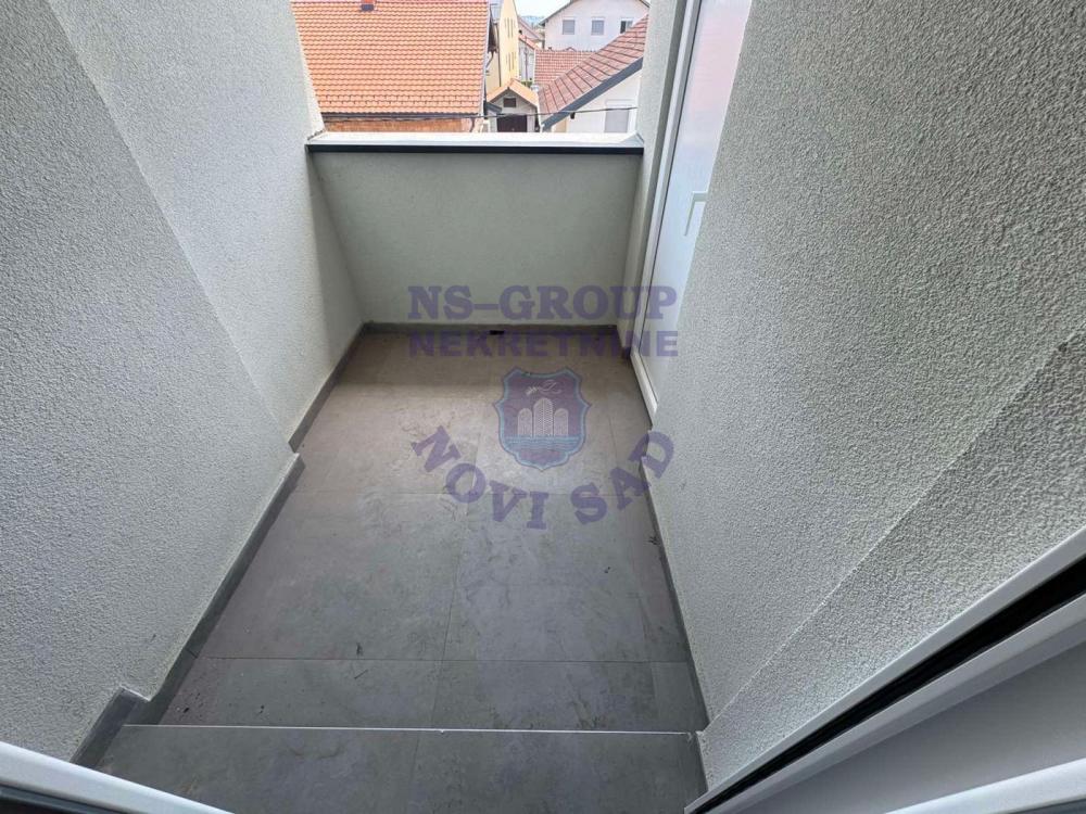 Slika 3 - Dvosoban, 51m2, Adice Novi Sad, sa terasom