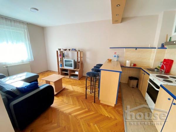 Slika 4 - Stan,NOVI SAD,CARA DUŠANA,kv: 67.00, € 160000, ID: 1064406