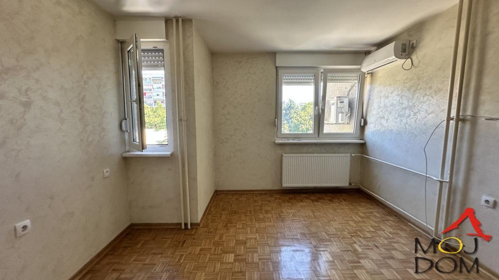 Glavna slika -Stan,NOVI SAD,STANICA,kv: 21, € 74000, ID: 1030904