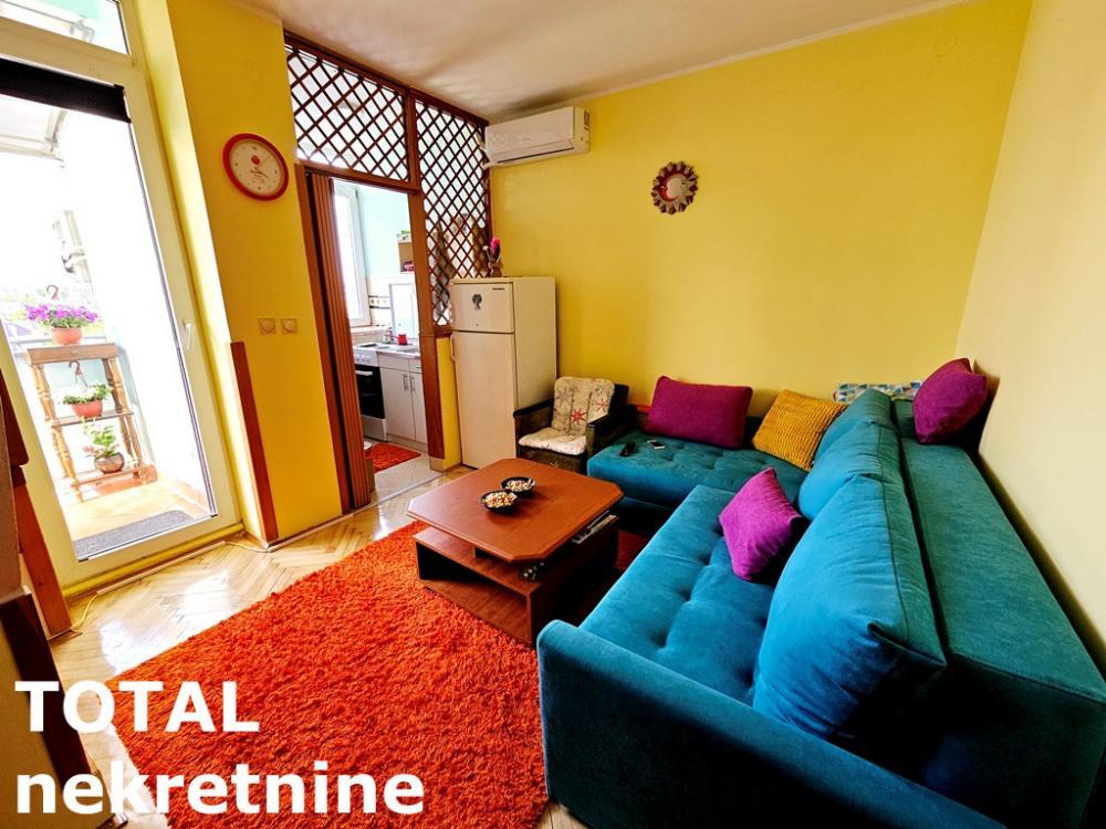 Glavna slika -Stan,NOVI SAD,BULEVAR EVROPE,kv: 40.00, € 113300, ID: 1100708