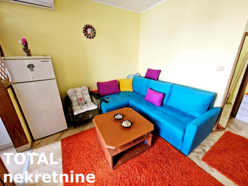 Slika 2 - Stan,NOVI SAD,BULEVAR EVROPE,kv: 40.00, € 113300, ID: 1100708