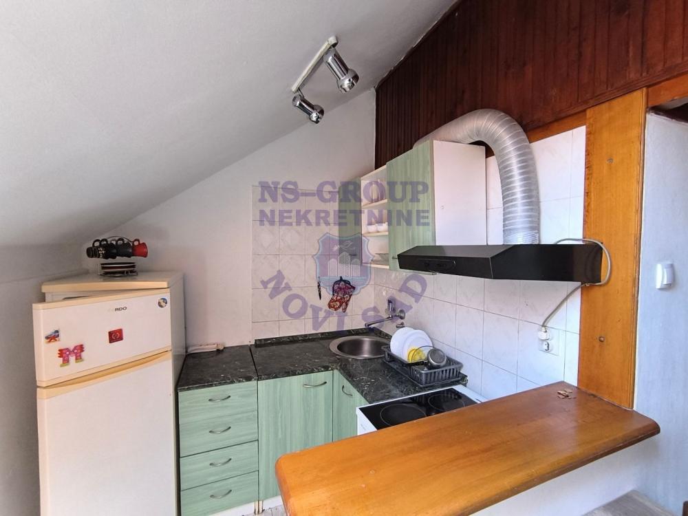 Slika 3 - ~ Garsonjera sa galerijom na Novom Naselju ~ 