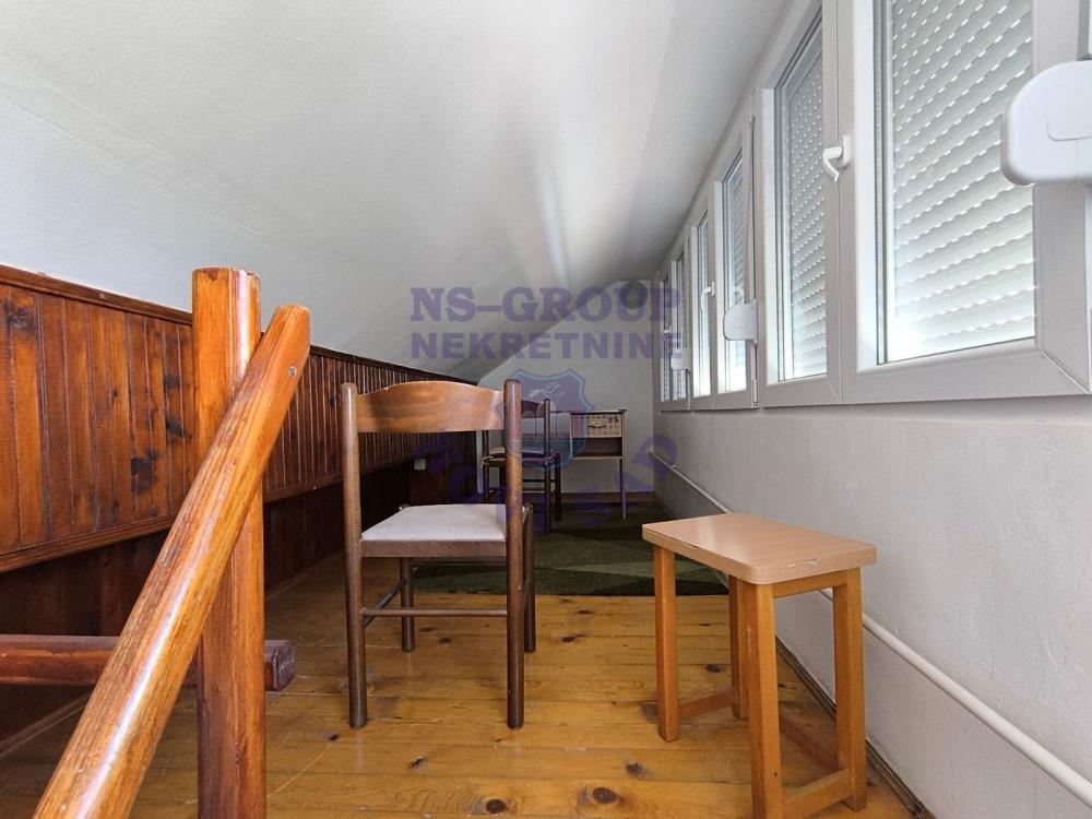 Slika 4 - ~ Garsonjera sa galerijom na Novom Naselju ~ 