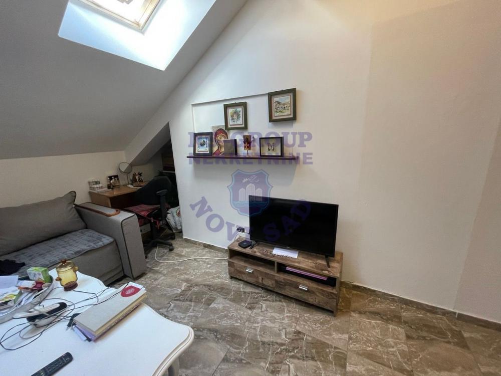 Slika 2 - Prodaje se odličan komforan dupleks u novogradnji na Bulevaru oslobođenja, Agencijska šifra : 529225