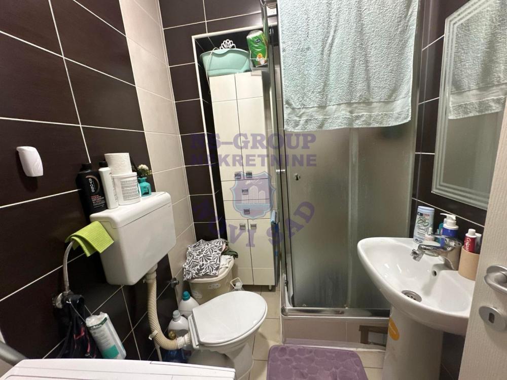 Slika 0 - Odličan stan na adicama 