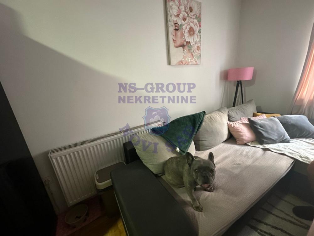 Slika 7 - Odličan stan na adicama 