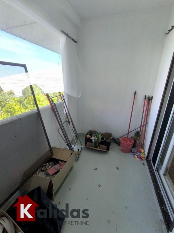 Slika 9 - Stan,NOVI SAD,SAJAM,kv: 65, € 154500, ID: 1008055