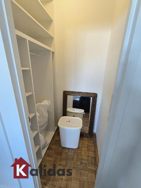 Slika 7 - Stan,NOVI SAD,SAJAM,kv: 65, € 154500, ID: 1008055