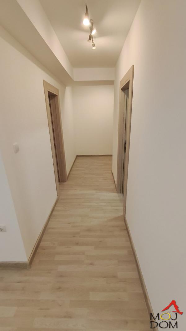 Slika 7 - Stan,NOVI SAD,BULEVAR EVROPE,kv: 37, € 59700, ID: 1031096
