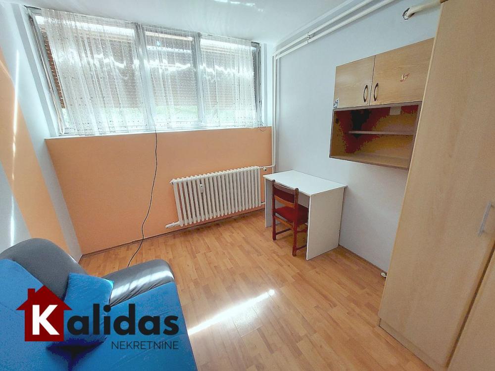 Slika 9 - Stan,NOVI SAD,LIMAN 2,kv: 48, € 146260, ID: 1008085