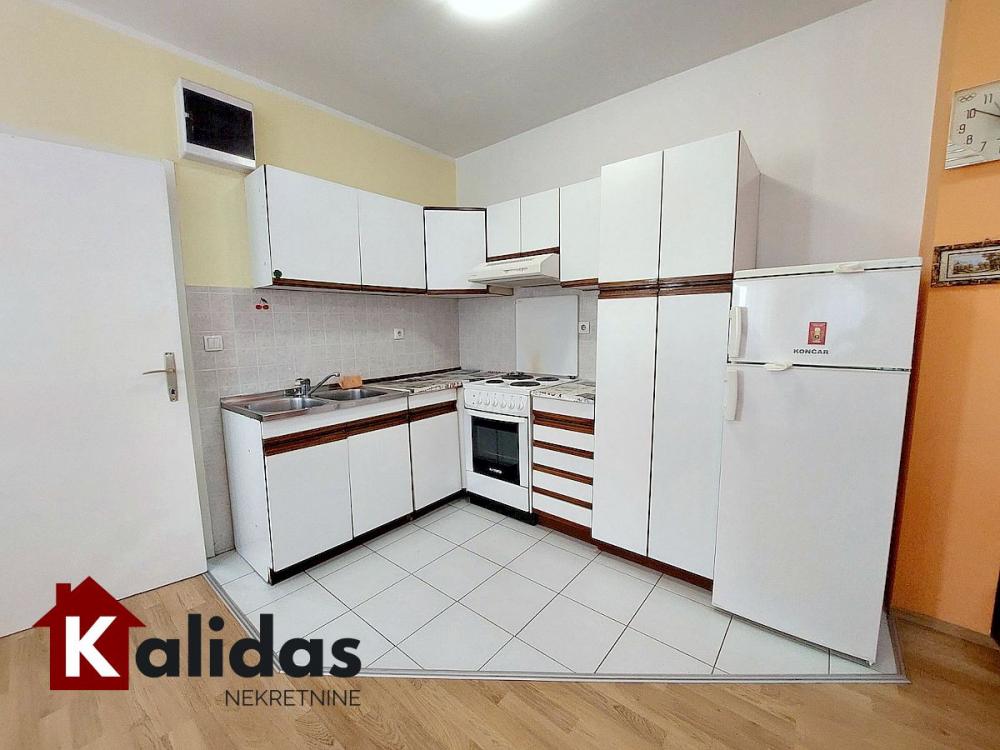 Slika 4 - Stan,NOVI SAD,LIMAN 2,kv: 48, € 146260, ID: 1008085