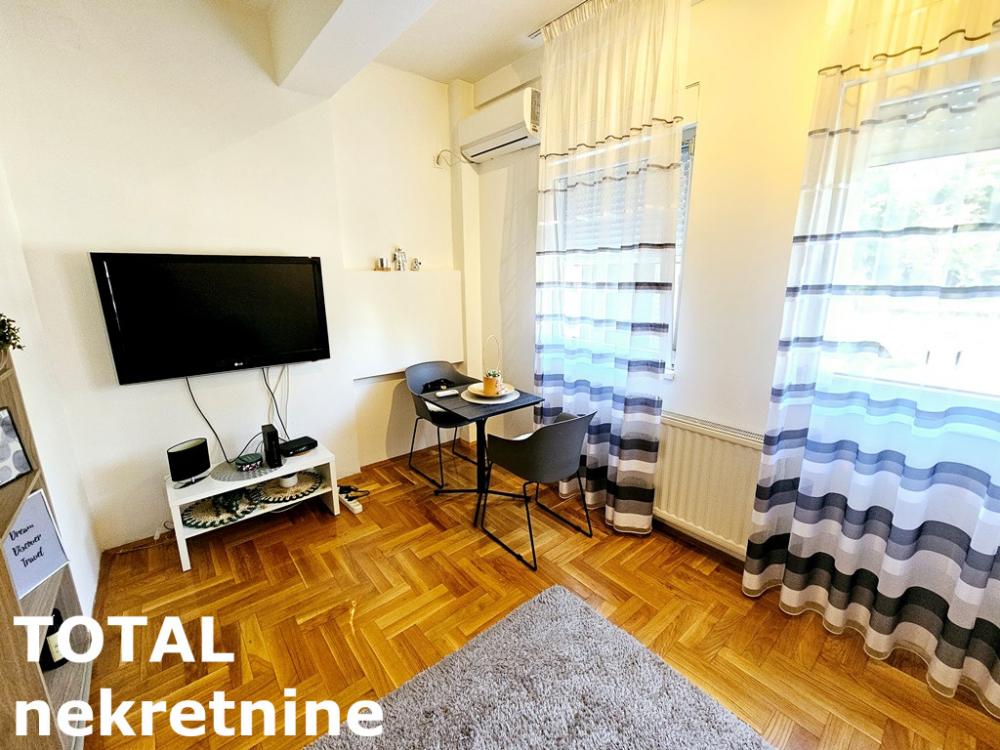 Slika 3 - Stan,NOVI SAD,PODBARA,kv: 37.00, € 113000, ID: 1101263