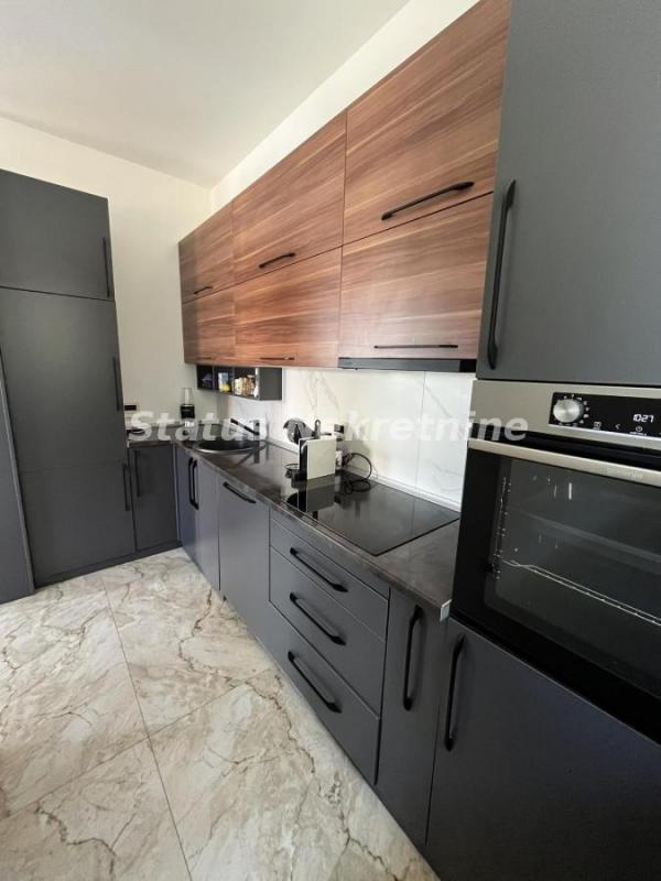 Slika 3 - HITNO-Extra - Stan  sa pogledom na Dunav