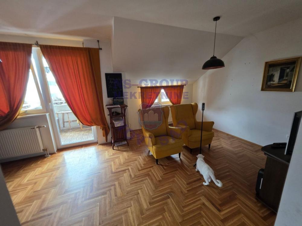 Glavna slika -Troiposoban stan u Petrovaradinu 