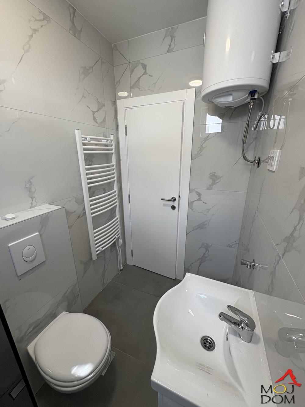 Slika 10 - Stan,NOVI SAD,TELEP,kv: 29, € 73200, ID: 1031103