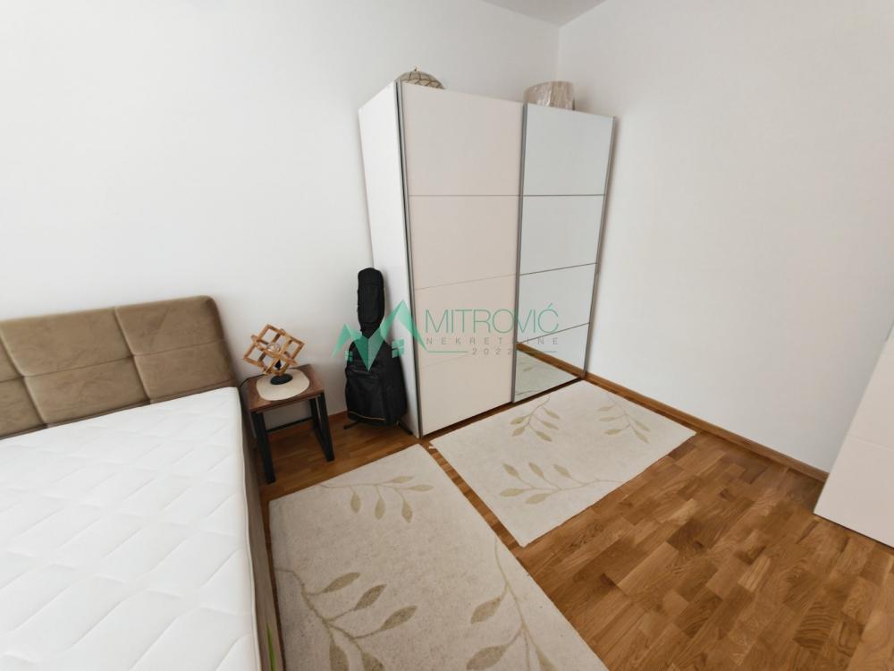 Slika 8 - Telep, 42m2. Nov dvosoban stan sa nameštajem! 