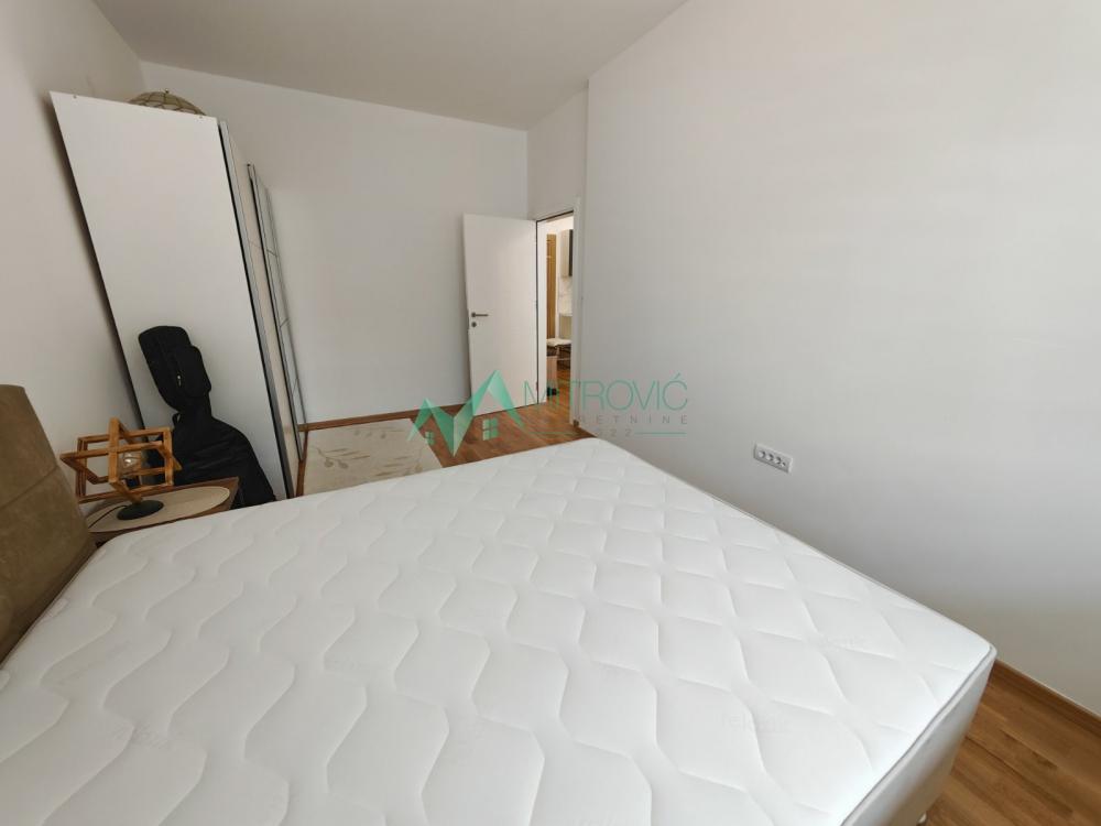 Slika 9 - Telep, 42m2. Nov dvosoban stan sa nameštajem! 