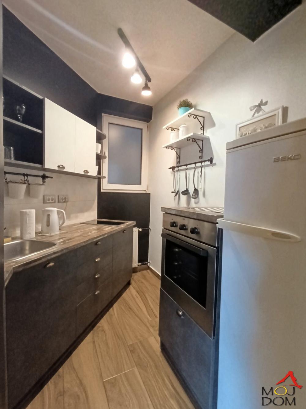 Slika 9 - Stan,NOVI SAD,SOCIJALNO,kv: 50, € 154500, ID: 1030921