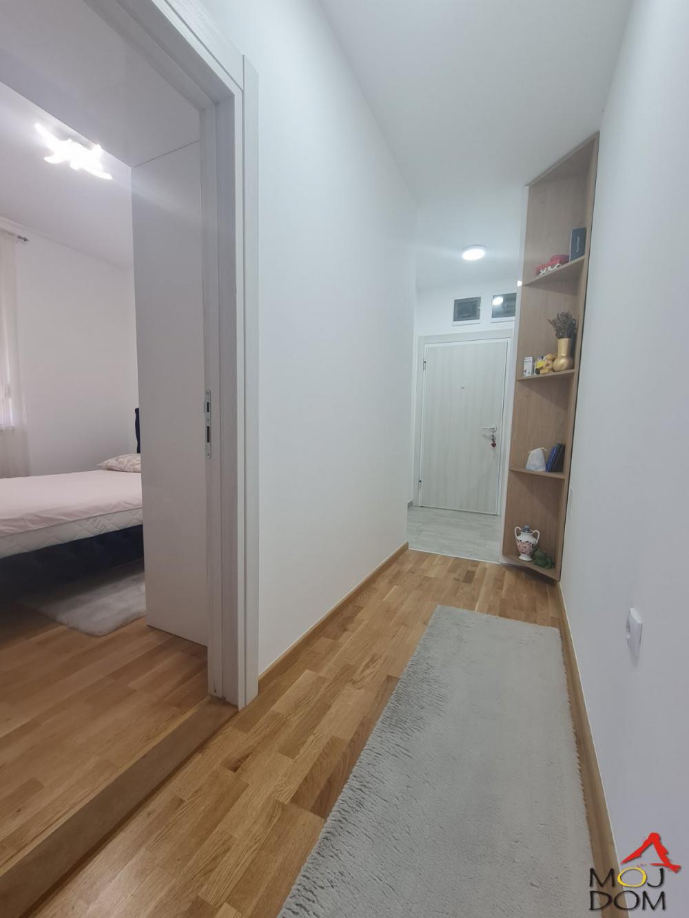 Slika 8 - Stan,NOVI SAD,ADICE,kv: 42, € 96900, ID: 1031091