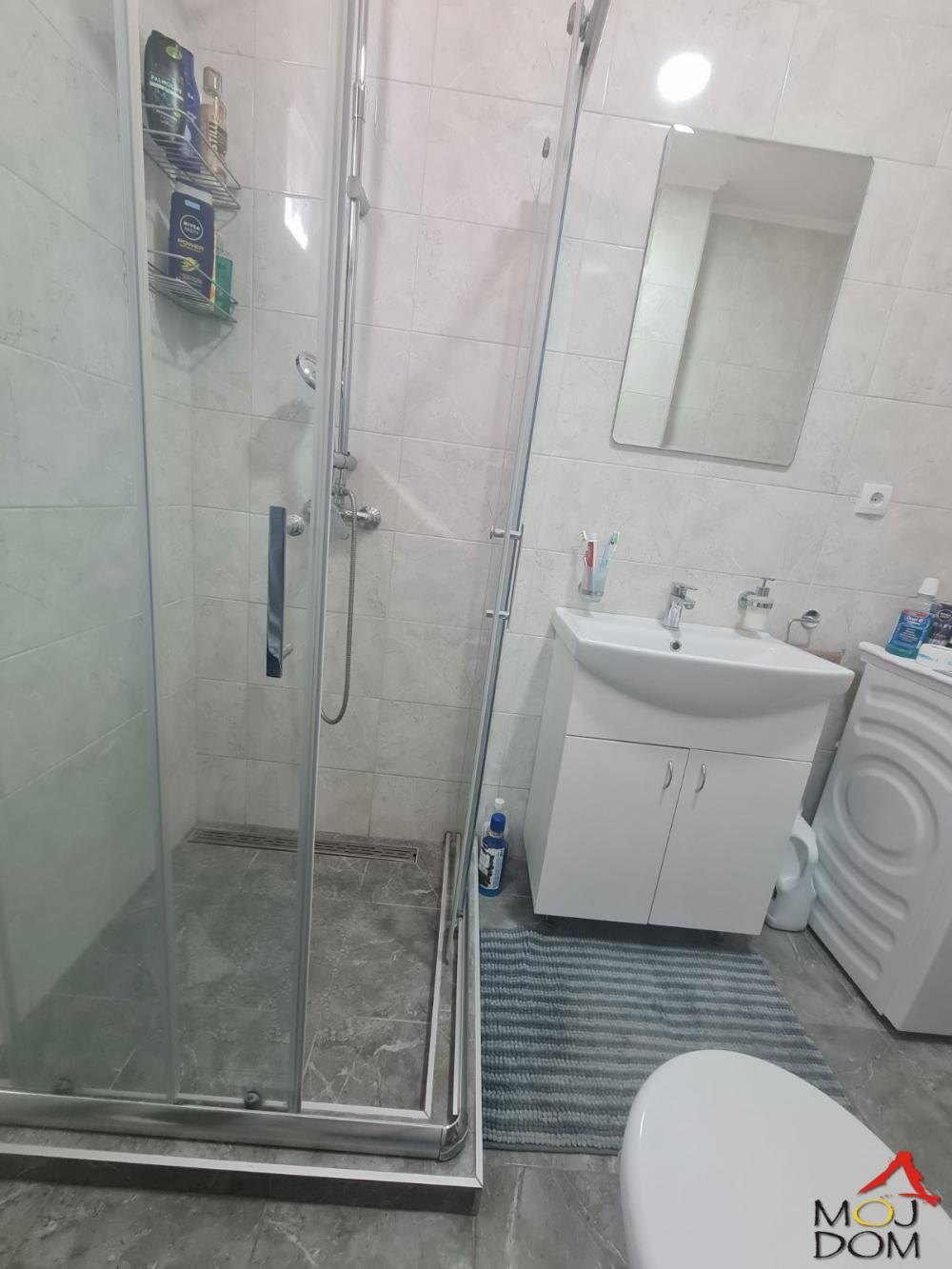 Slika 11 - Stan,NOVI SAD,ADICE,kv: 42, € 96900, ID: 1031091