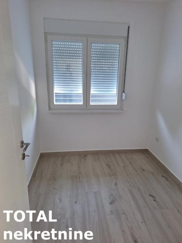 Slika 3 - Stan,NOVI SAD,ADICE,kv: 32.00, € 57680, ID: 1101266