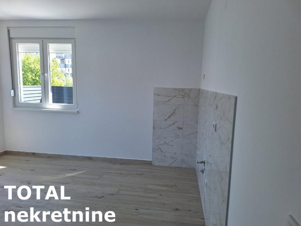 Slika 1 - Stan,NOVI SAD,ADICE,kv: 32.00, € 57680, ID: 1101266