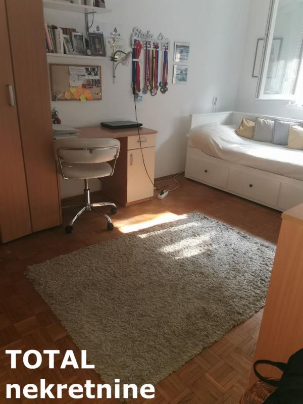 Slika 1 - Stan,NOVI SAD,DETELINARA,kv: 47.00, € 120000, ID: 1100949