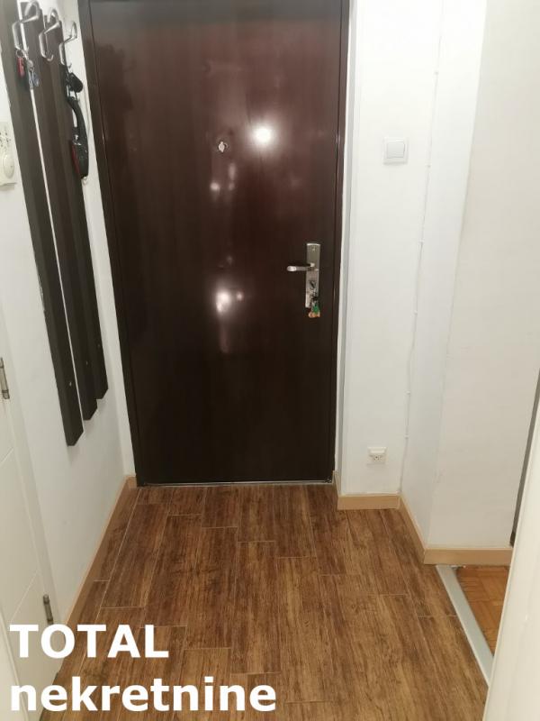 Slika 5 - Stan,NOVI SAD,DETELINARA,kv: 47.00, € 120000, ID: 1100949