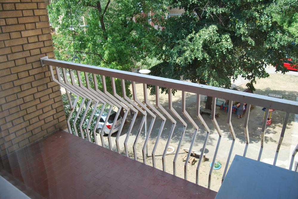Slika 5 - Dvosoban, 60m2, Veselina Masleše Novi Sad, sa terasom, ima lift