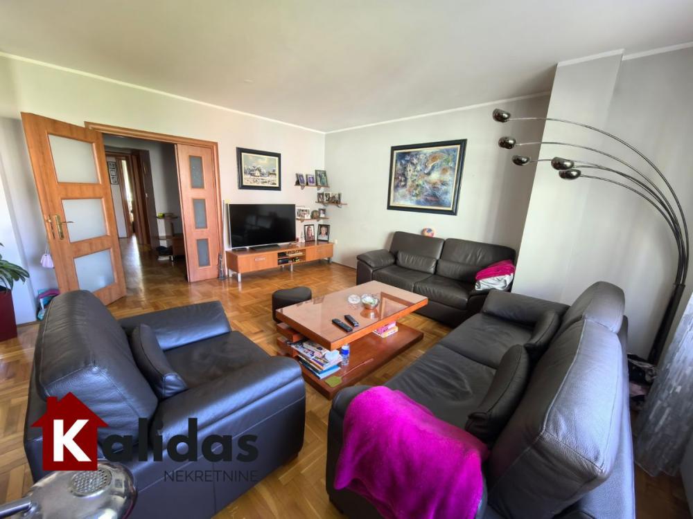 Slika 2 - Stan,NOVI SAD,NOVA DETELINARA,kv: 107, € 288400, ID: 1008094
