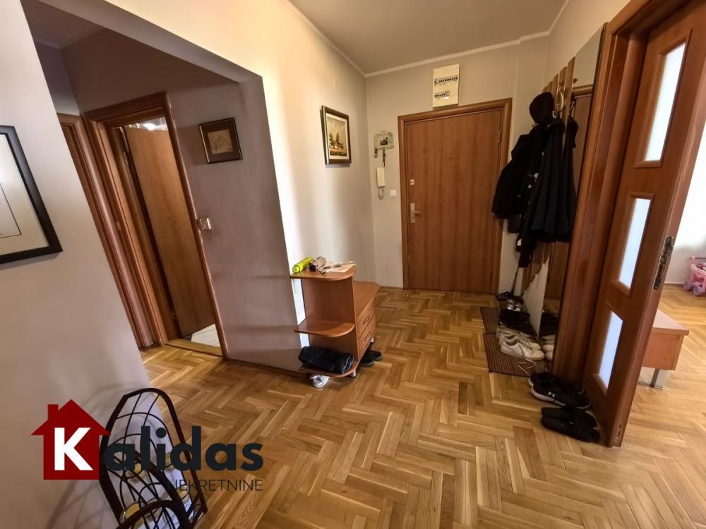 Slika 10 - Stan,NOVI SAD,NOVA DETELINARA,kv: 107, € 288400, ID: 1008094