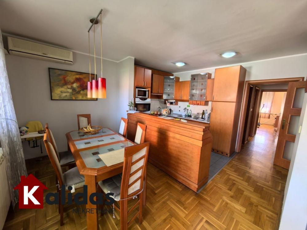 Slika 4 - Stan,NOVI SAD,NOVA DETELINARA,kv: 107, € 288400, ID: 1008094