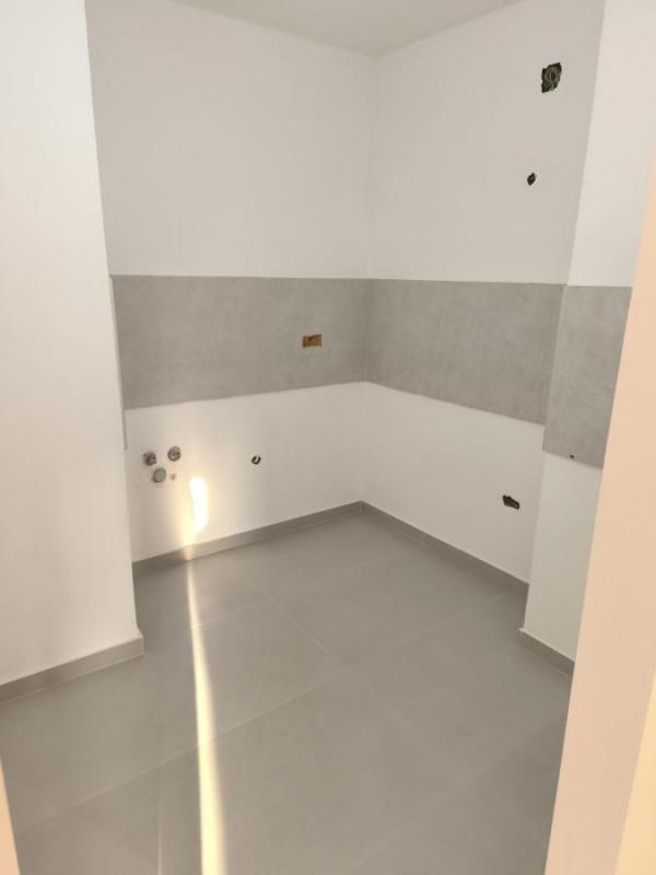 Slika 6 - Dvoiposoban stan na Bulevaru kralja Petra I