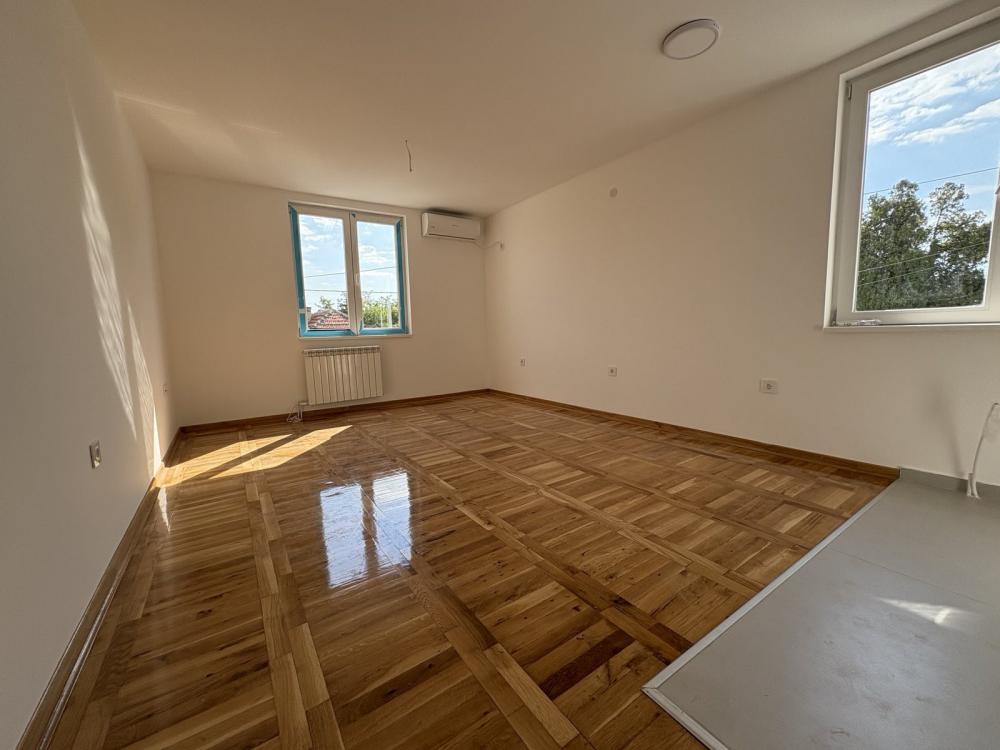 Slika 7 - Stan,NOVI SAD,TELEP,kv: 29.00, € 73150, ID: 1058781