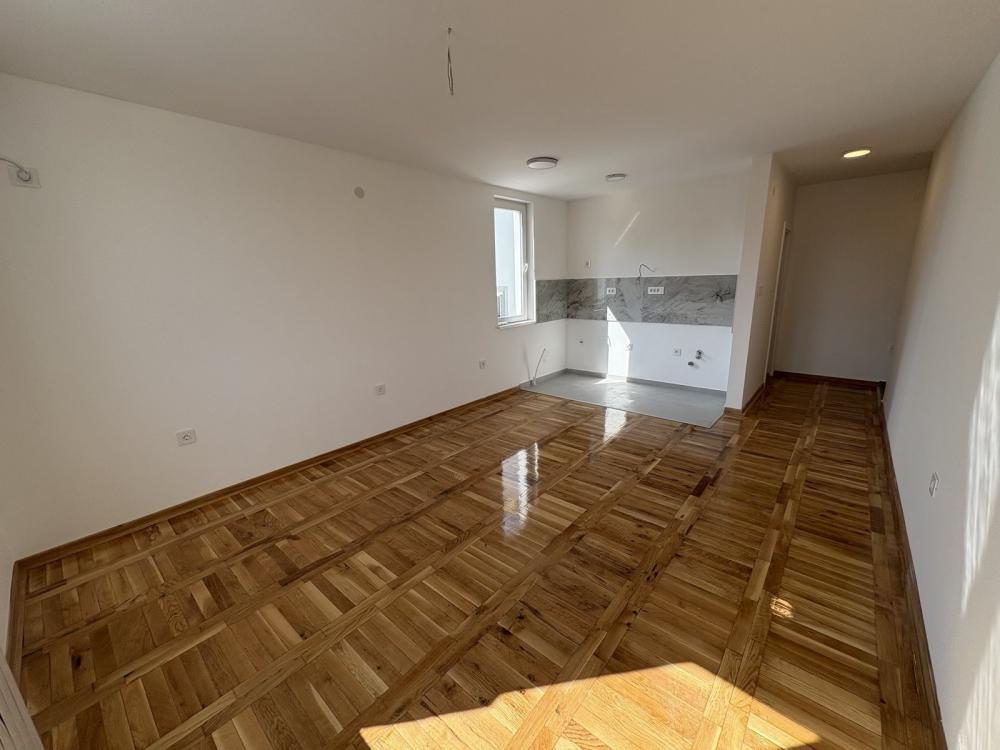 Slika 3 - Stan,NOVI SAD,TELEP,kv: 29.00, € 73150, ID: 1058781