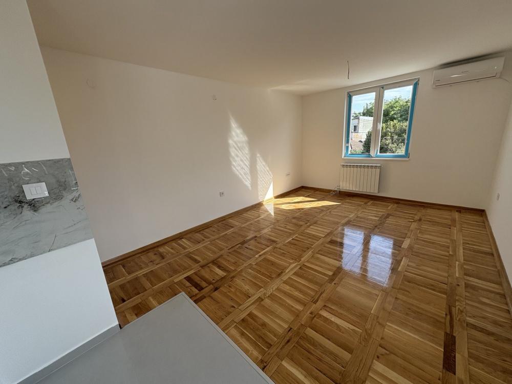 Slika 6 - Stan,NOVI SAD,TELEP,kv: 29.00, € 73150, ID: 1058781