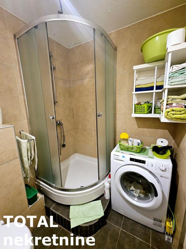 Slika 9 - Stan,NOVI SAD,LIMAN 3,kv: 67.00, € 180000, ID: 1100486