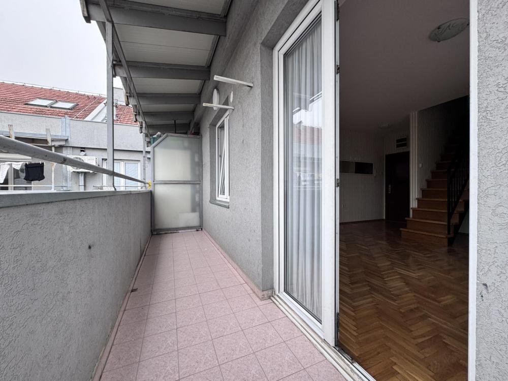 Slika 3 - Trosoban stan na Bulevaru Evrope sa parking mestom