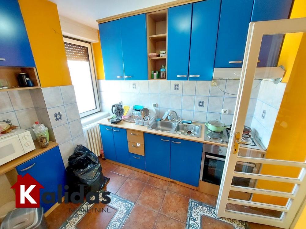 Slika 6 - Stan,NOVI SAD,BULEVAR,kv: 84, € 257500, ID: 1008106