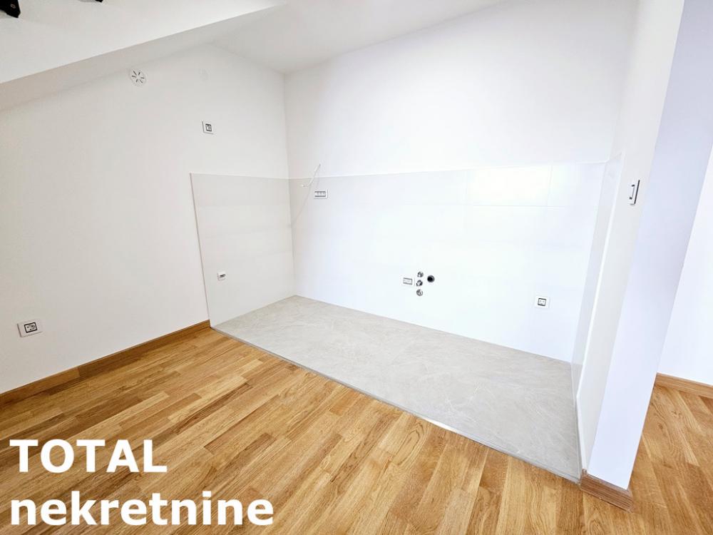 Slika 3 - Stan,NOVI SAD,PODBARA,kv: 105.00, € 273000, ID: 1101305