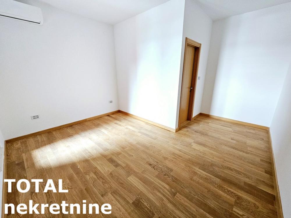 Slika 11 - Stan,NOVI SAD,PODBARA,kv: 98.00, € 264600, ID: 1101303