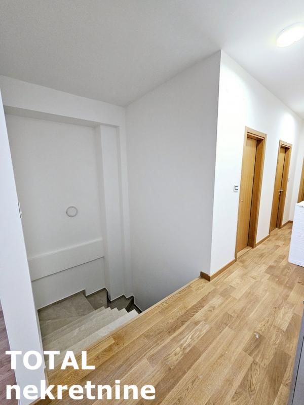 Slika 5 - Stan,NOVI SAD,PODBARA,kv: 98.00, € 264600, ID: 1101303