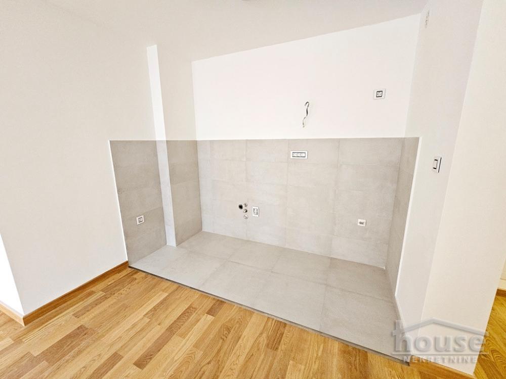 Slika 3 - Stan,NOVI SAD,PODBARA,kv: 72.00, € 208800, ID: 1064458