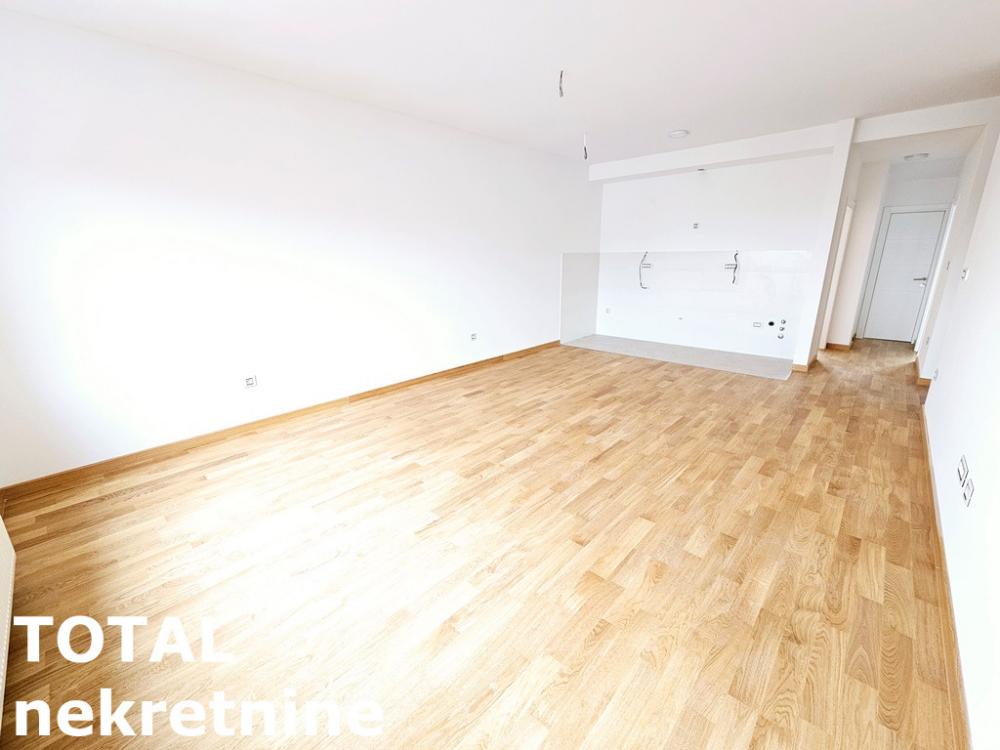 Slika 1 - Stan,NOVI SAD,PODBARA,kv: 110.00, € 286000, ID: 1101304