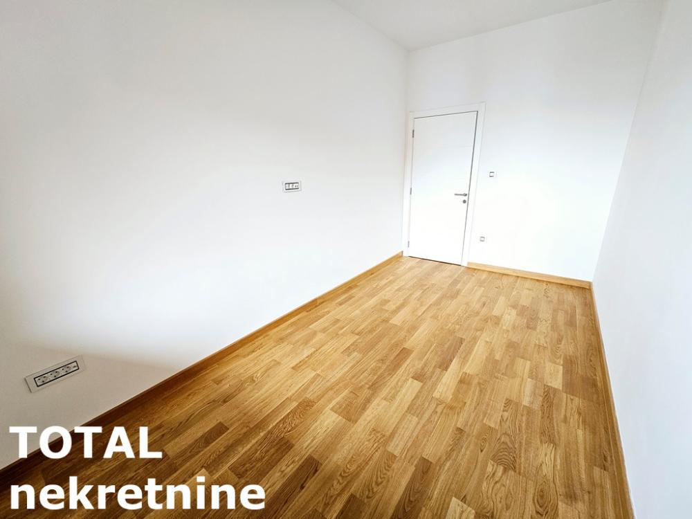 Slika 9 - Stan,NOVI SAD,PODBARA,kv: 110.00, € 286000, ID: 1101304