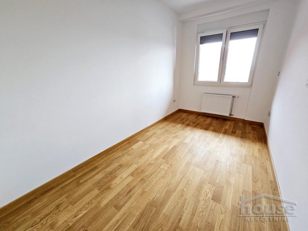 Slika 8 - Stan,NOVI SAD,PODBARA,kv: 110.00, € 286000, ID: 1064456