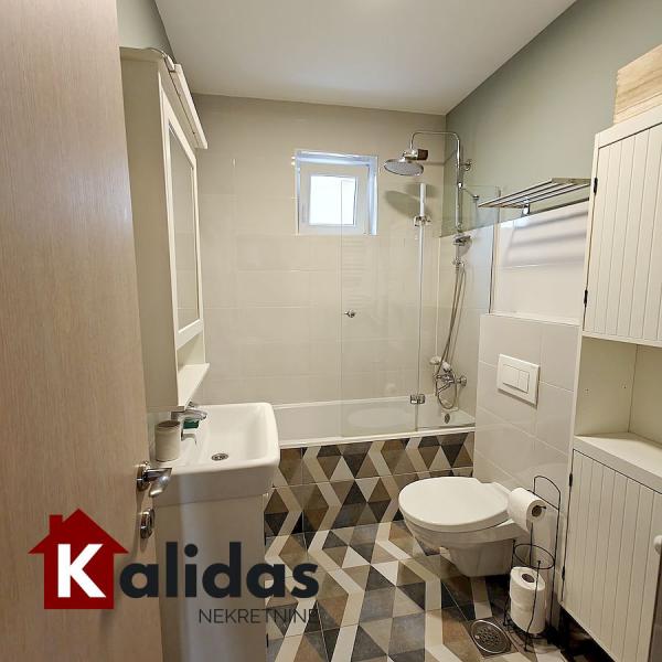 Slika 8 - Stan,NOVI SAD,TELEP,kv: 68, € 169950, ID: 1008090