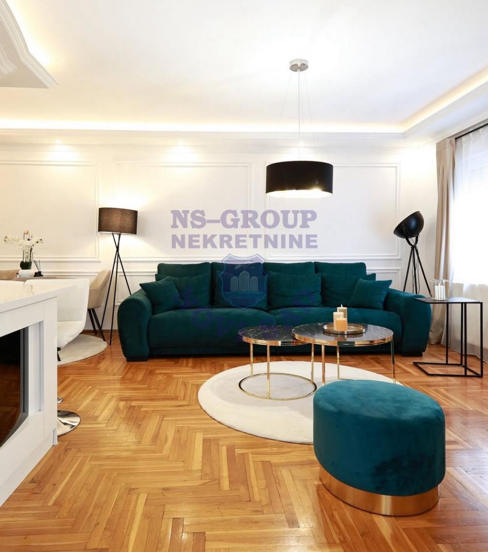 Slika 5 - Četvorosoban, Nova Detelinara Novi Sad, sa terasom, ima lift