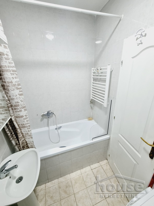 Slika 10 - Stan,NOVI SAD,BULEVAR EVROPE,kv: 38.00, € 116000, ID: 1064394